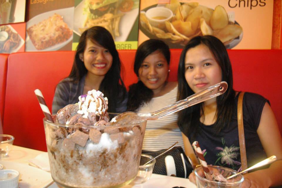 Chocolate Giant, Ice Giants Desserts and Snacks, Cebu